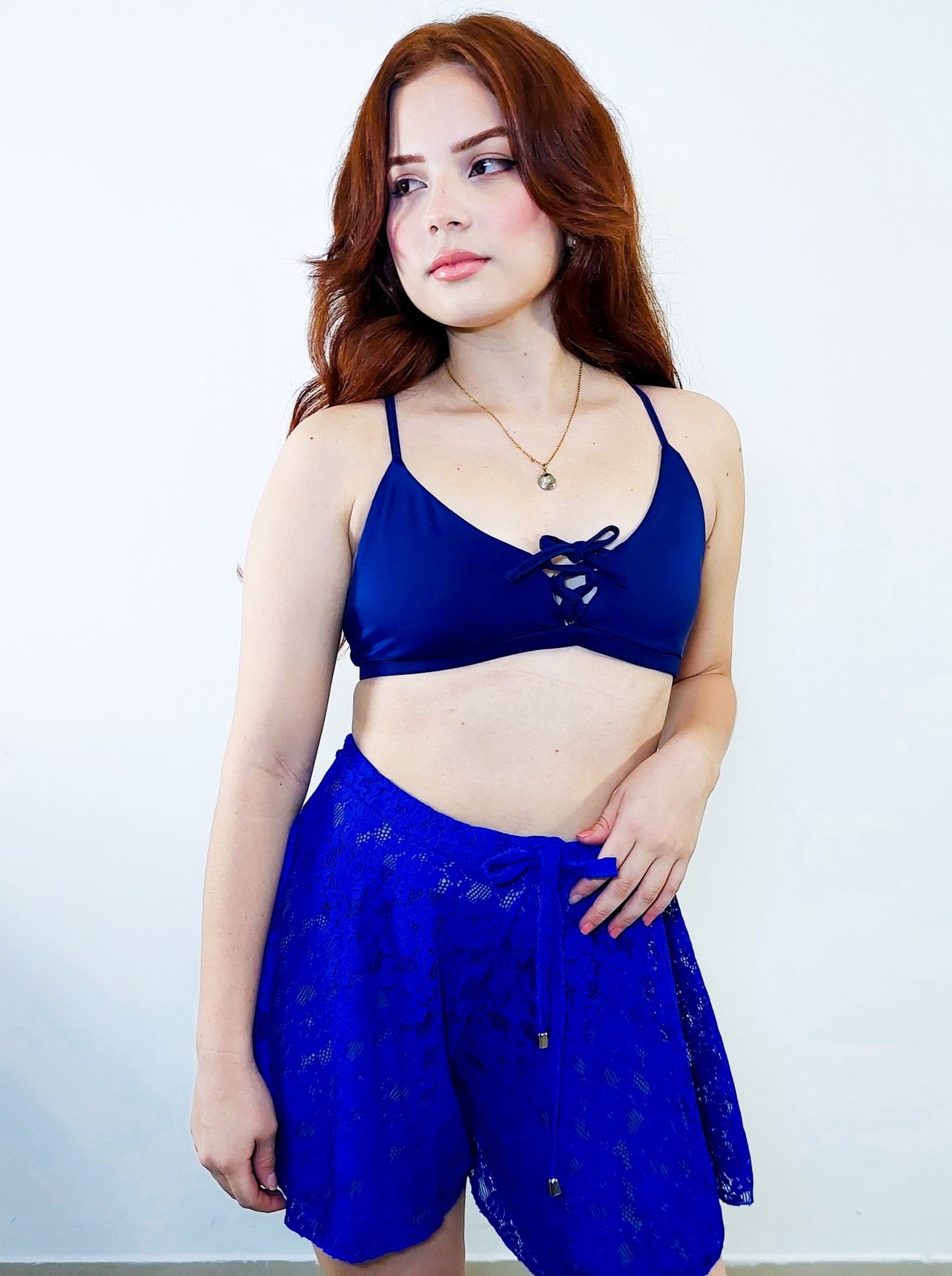 PAREO SHORT ACAMPANADO